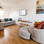 Apartmán Luxury Centre With Private Parking *