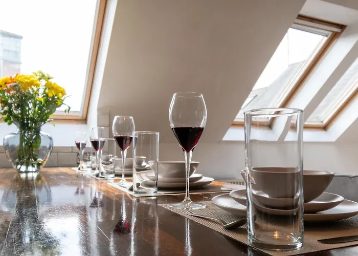 Luxury Centre With Private Parking * Leeds (West Yorkshire)