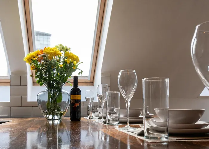 Luxury Centre With Private Parking Leeds (West Yorkshire)