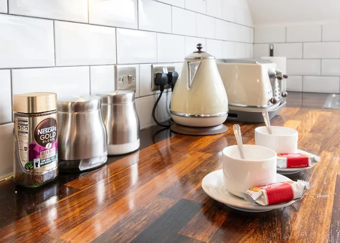 Luxury Centre With Private Parking Leeds (West Yorkshire)