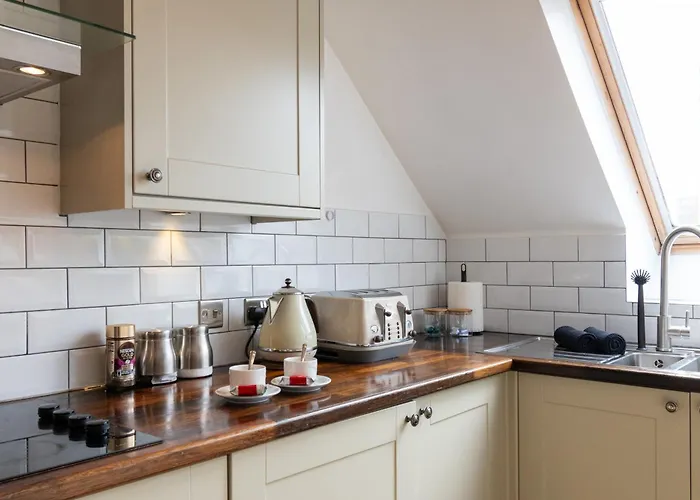 Luxury Centre With Private Parking Apartment