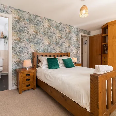 Luxury Centre With Private Parking Lejlighed *