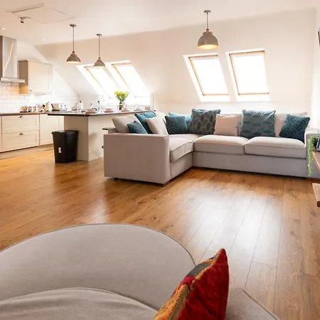 Luxury Centre With Private Parking Lejlighed